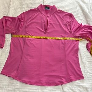 NWOT pullover zip up with mesh under arms